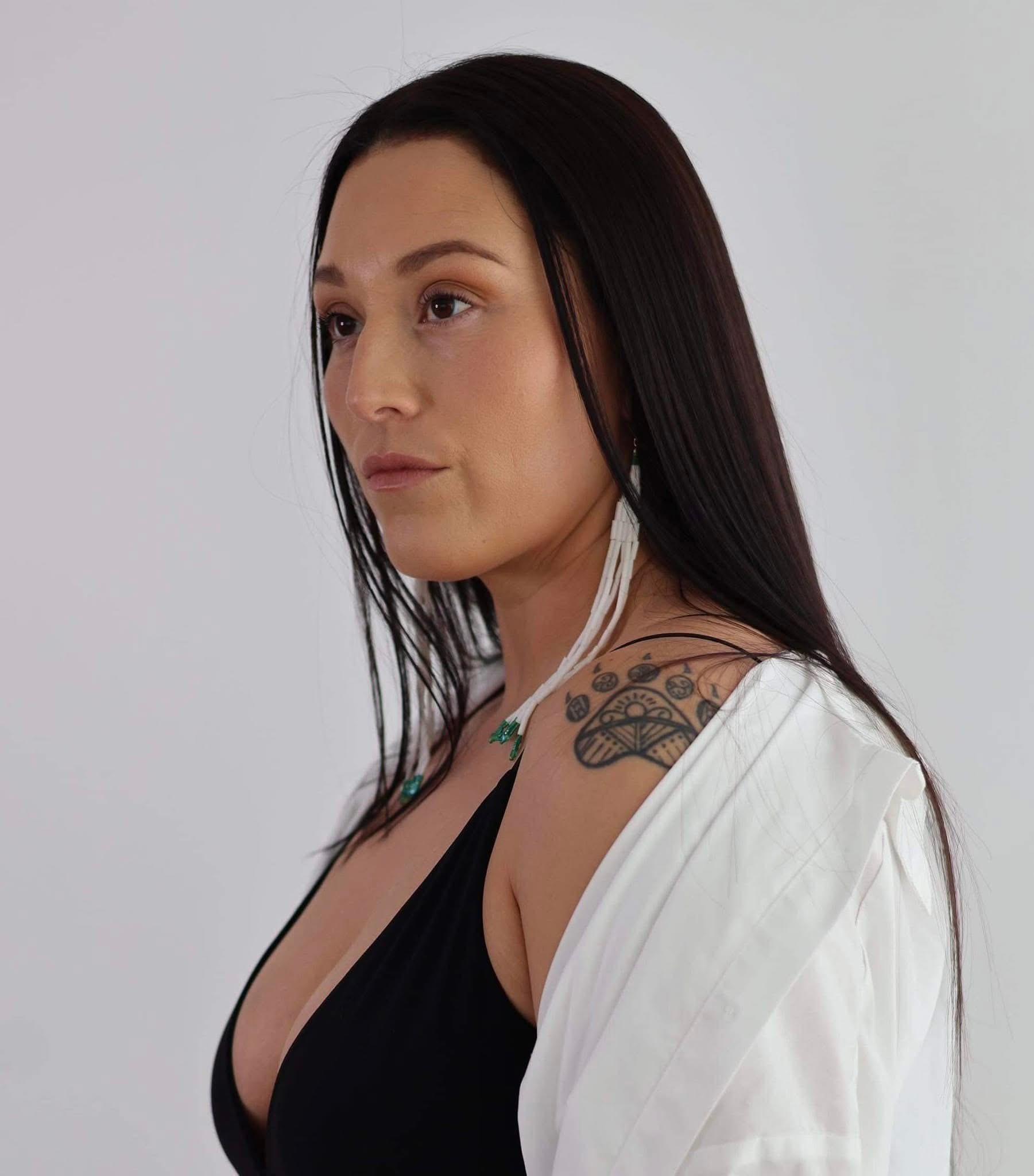 Steevi-King Steevi King, Haudenosaunee Universe
